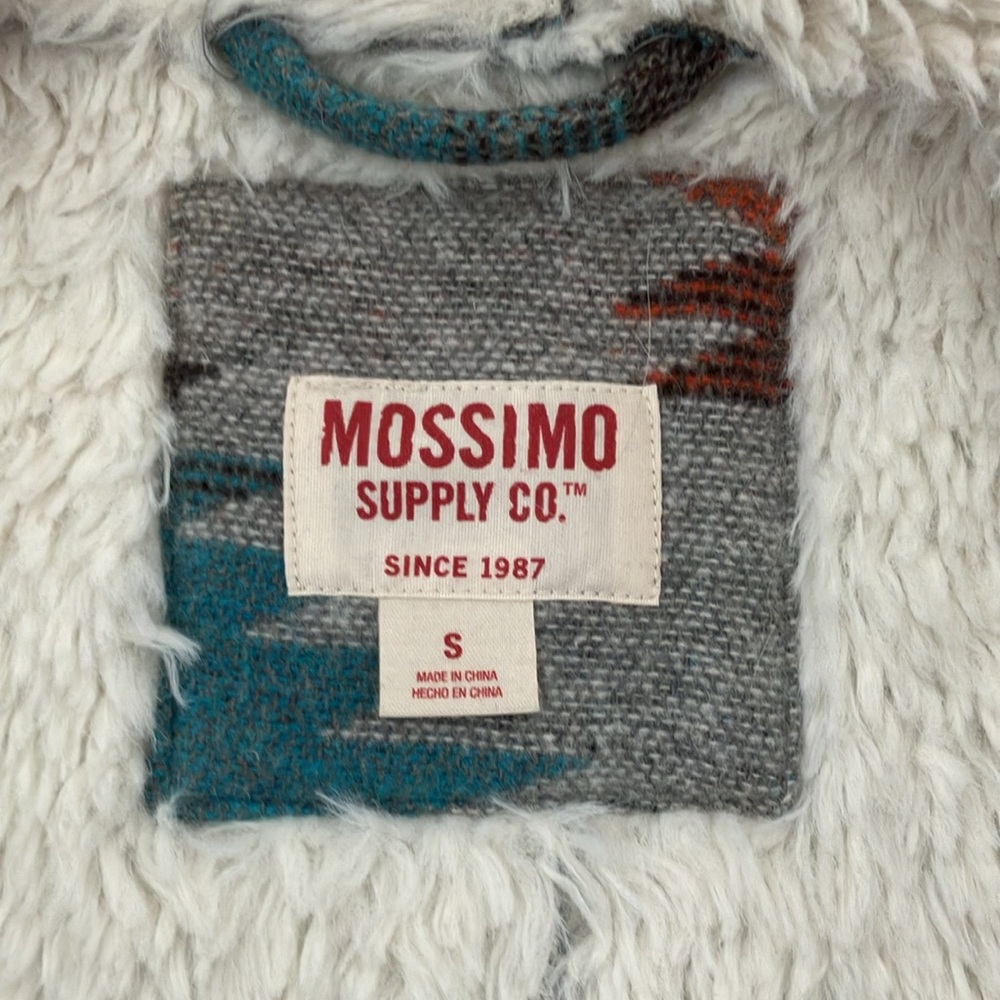 Mossimo vest - Picture 5 of 5
